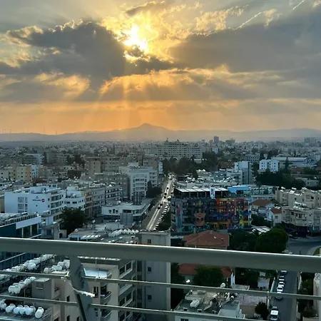Апартаменты Olympus Penthouse 360 View *